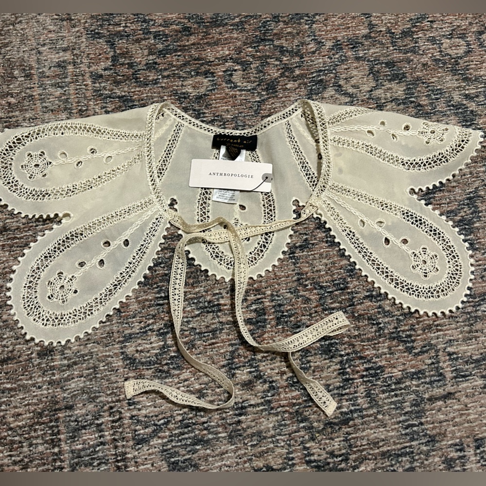 Anthropologie Lace Scallop Collar Accessory